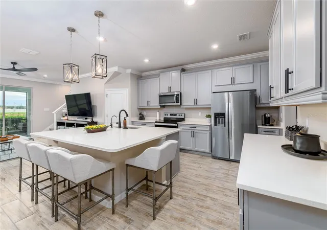 Homes for sale in Lutz, FL | 19319 Blue Pond Dr #22, Lutz, FL 33558 | MLS# TB8522958