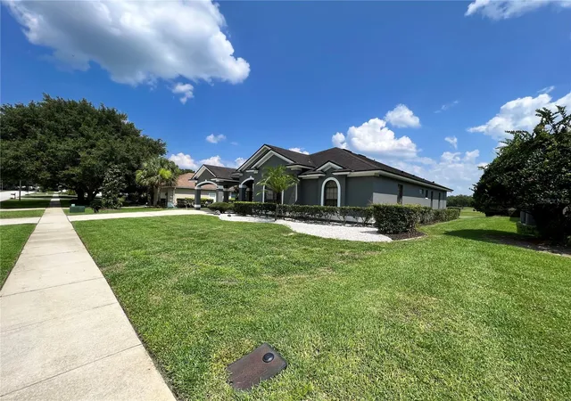 4th image of 508 Lanarkshire Pl, Apopka, FL 32712 | MLS# O6419754