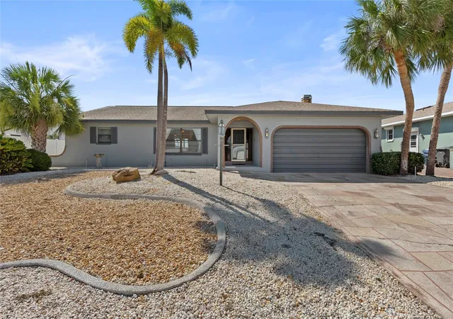 Photo 3 of Single family home for sale at 921 Birdie Way, Apollo Beach, FL 33572 | MLS# A4698053 | Listing updated on 2026-09-22