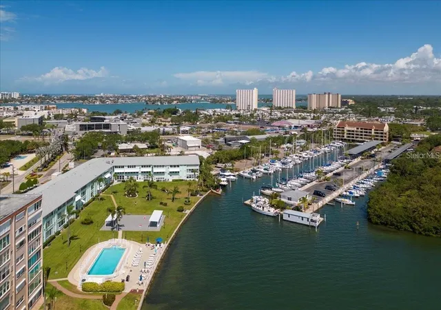 Photo 3 of Condo for sale at 1819 Shore Dr S #110, South Pasadena, FL 33707 | MLS# TB8522971 | Listing updated on 2026-10-11