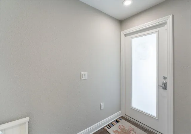 3rd image of 2255 N Bch Rd, ENGLEWOOD, FL 34223