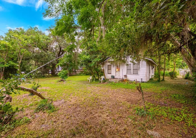 Photo 1 of Single family home for sale at 1102 Hoffner Ave, Orlando, FL 32809 | MLS# O6419760 | Listing updated on 2026-10-05