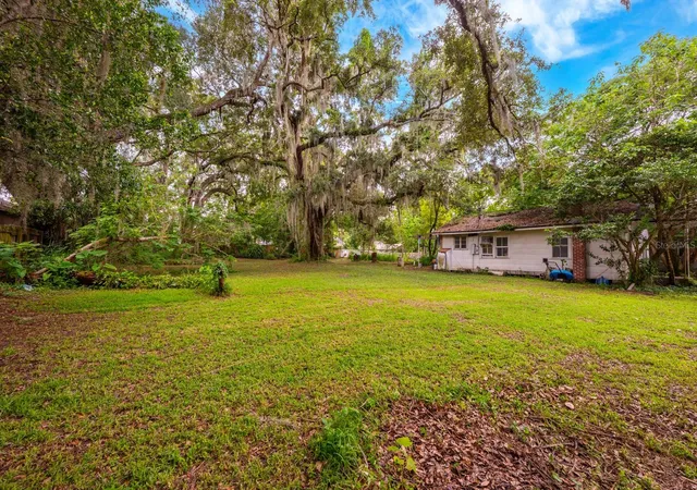 Photo 2 of Single family home for sale at 1102 Hoffner Ave, Orlando, FL 32809 | MLS# O6419760 | Listing updated on 2026-10-05