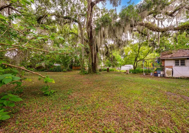 Photo 3 of Single family home for sale at 1102 Hoffner Ave, Orlando, FL 32809 | MLS# O6419760 | Listing updated on 2026-10-05