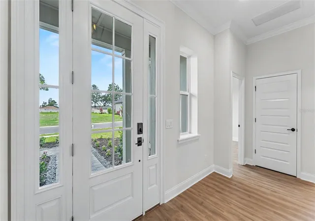 Photo 2 of Sale Pending at 5367 Clubhouse Hills Ln, Lakeland, FL 33812 | MLS# L4963051 | Listing updated on 2026-09-04
