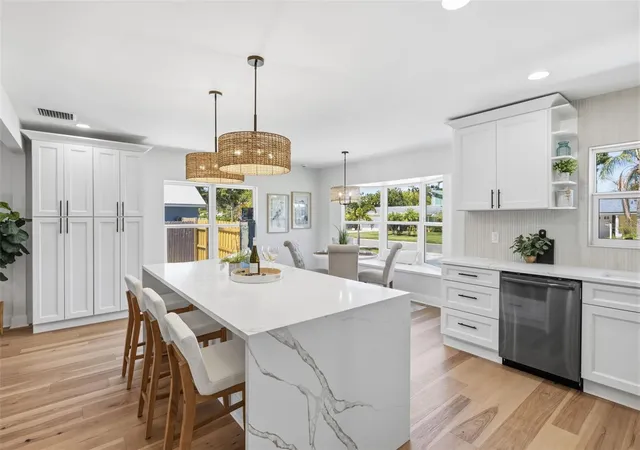 5th image of 2310 Harrison Dr, Dunedin, FL 34698 | MLS# TB8522990