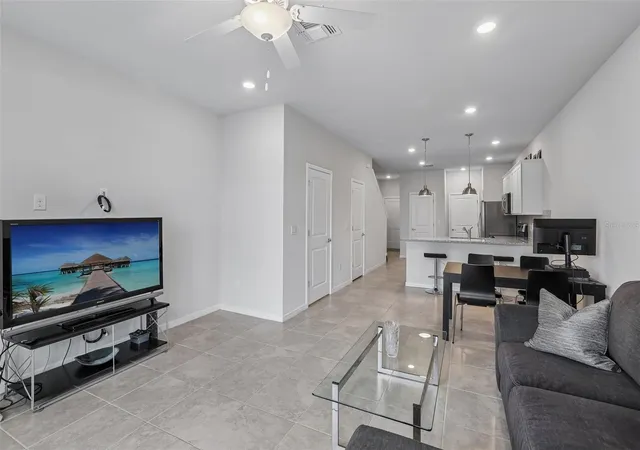 Photo 3 of Townhouse for sale at 31337 Amberview Bnd, Wesley Chapel, FL 33545 | MLS# TB8522993 | Listing updated on 2026-08-26