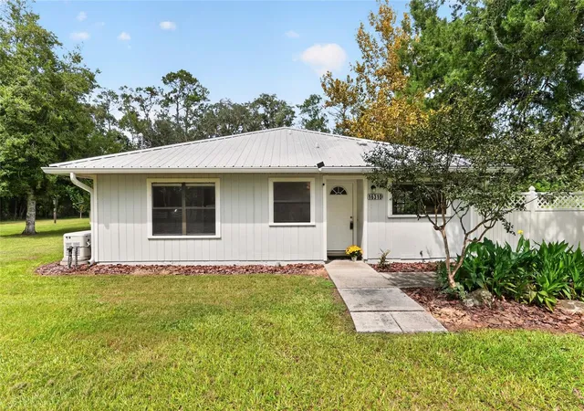 Photo 3 of Single family home for sale at 16310 Nw 40th Place, Newberry, FL 32669 | MLS# GC541452 | Listing updated on 2026-10-02
