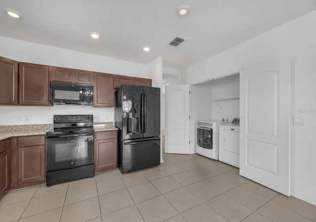 5th image of 5148 Brickwood Rise Dr, Wimauma, FL 33598 | MLS# TB8522996