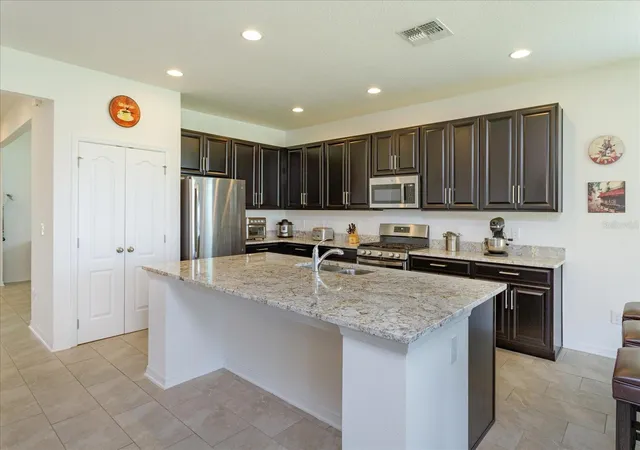 Photo 4 of Single family home for sale at 16707 Sanctuary Dr, Winter Garden, FL 34787 | MLS# O6419784 | Listing updated on 2026-08-21