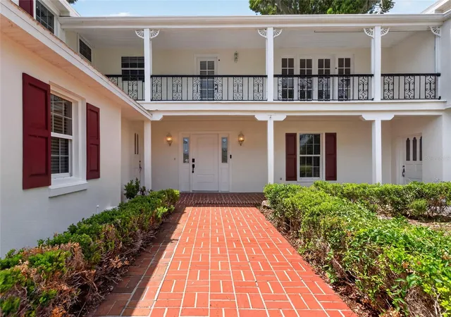 4th image of 1029 Mellathon Cir, Leesburg, FL 34748 | MLS# O6419787