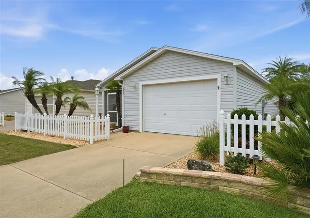Homes for sale in The Villages, FL | 389 Seven Oaks Lane, The Villages, FL 32162 | MLS# G5114256
