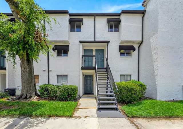 Homes for sale in Orlando, FL | 4223 S Semoran Blvd #6, Orlando, FL 32822 | MLS# O6419790