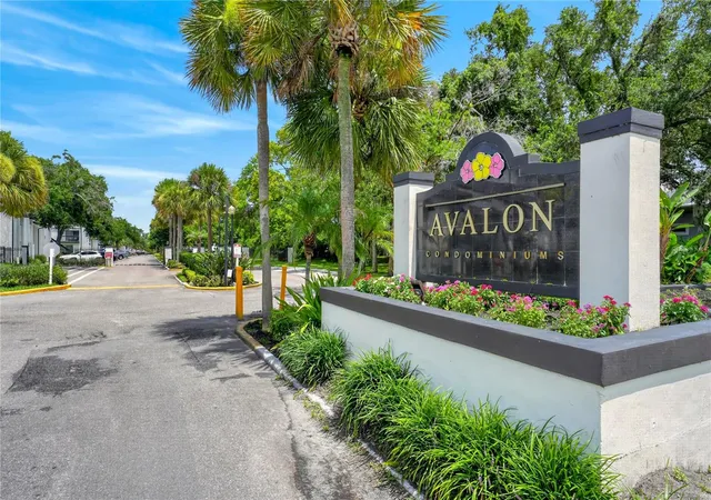 Homes for sale in Orlando, FL | 4223 S Semoran Blvd, Orlando, FL 32822 | Houzeo