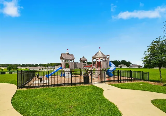 23rd image of 33428 Country House Dr, Sorrento, FL 32776 | MLS# O6419791