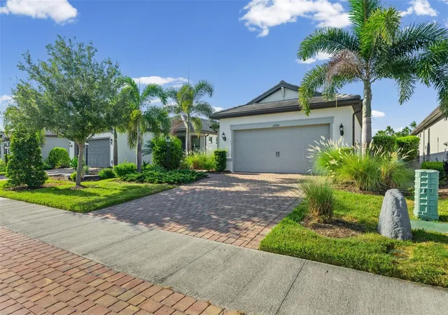 4th image of 17726 Northwood Pl, Bradenton, FL 34202 | MLS# A4698073