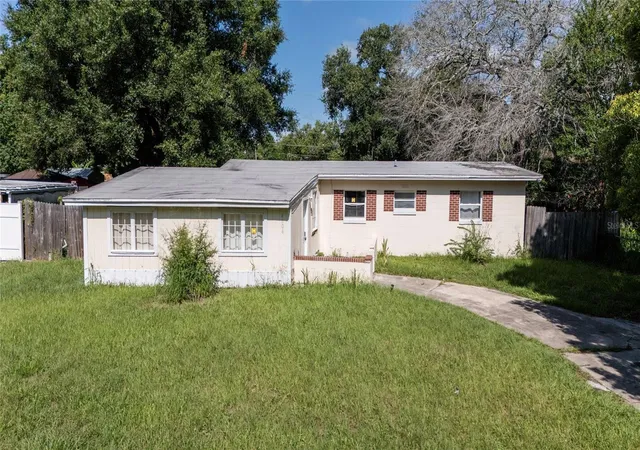 Homes for sale in Orlando, FL | 4604 Robbins Ave, Orlando, FL 32808 | MLS# S5152490