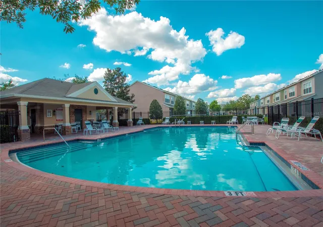 Photo 3 of Sale Pending at 4519 Barnstead Dr, Riverview, FL 33578 | MLS# TB8523054 | Listing updated on 2026-08-14