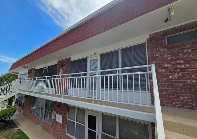 Homes for sale in Saint Petersburg, FL | 3540 32nd Ave N #214, Saint Petersburg, FL 33713 | MLS# TB8523060