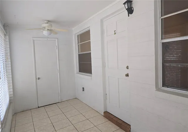 Listing Photo 4 - Condo for sale in building located at 3540 32Nd Ave N, St. Petersburg, FL 33713 - Unit #214