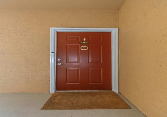 2nd image of 2199 Chianti Pl #9-0923, Palm Harbor, FL 34683 | MLS# TB8523061