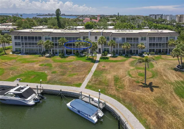 Homes for sale in Longboat Key, FL | 4340 Falmouth Dr #D-204, Longboat Key, FL 34228 | MLS# A4698081