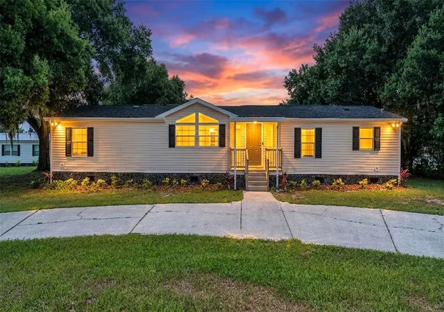 1st image of 8045 Alturas Babson Park Cutoff, Bartow, FL 33830 | MLS# L4963057