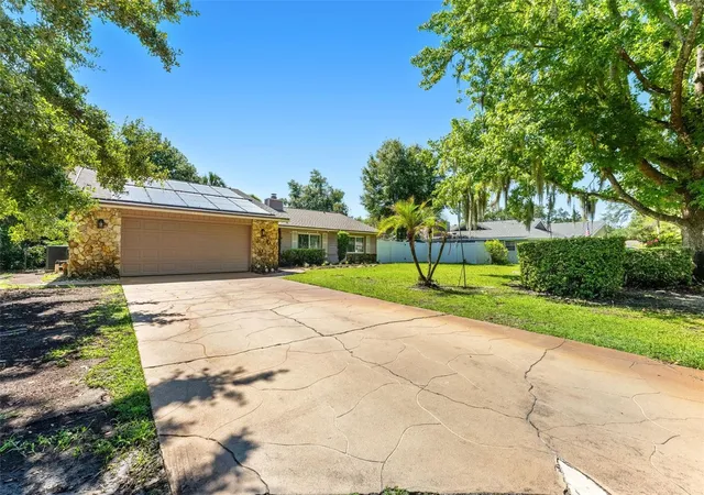 4th image of 4053 Cool Water Ct, Winter Park, FL 32792 | MLS# O6419831