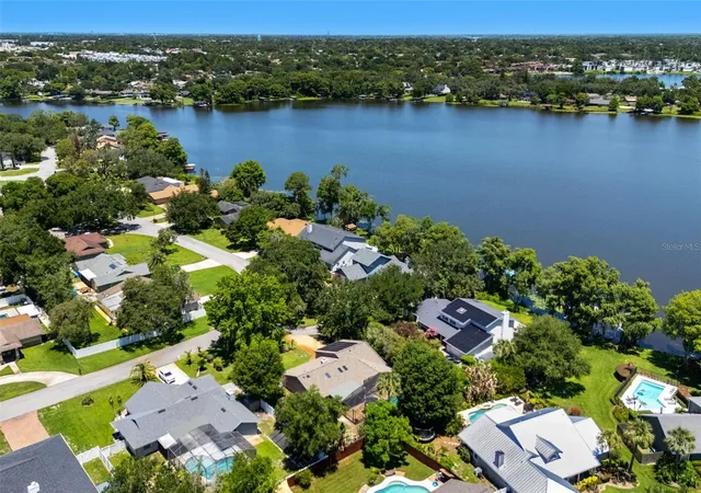 41st image of 4053 Cool Water Ct, Winter Park, FL 32792 | MLS# O6419831