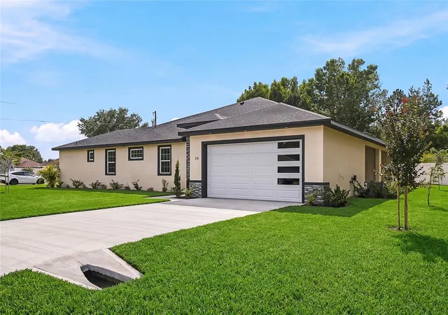 3rd image of 2 Buttonbush Ln, Palm Coast, FL 32137 | MLS# O6419832