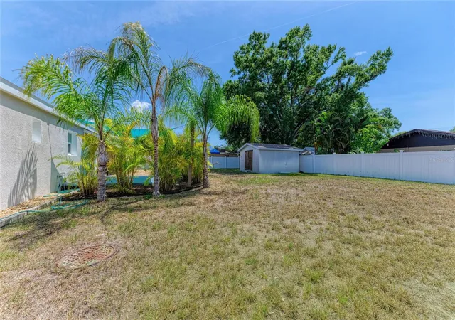 63rd image of 901 Oak St Sw, Ruskin, FL 33570 | MLS# A4698086