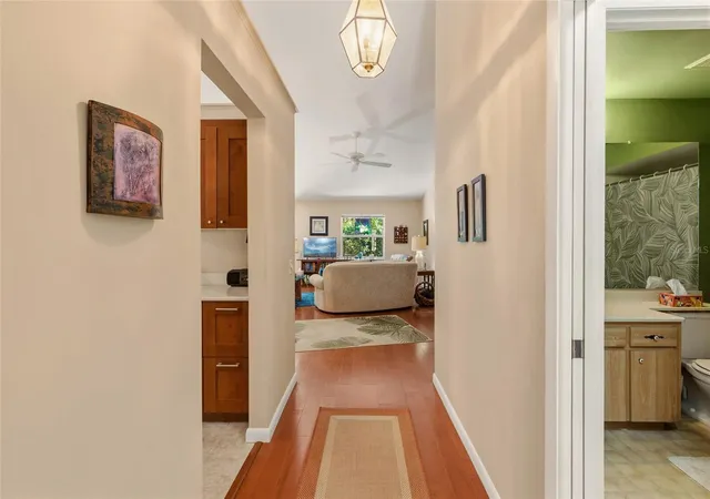 Listing Photo 4 - Condo for sale in building located at 4845 Vlg Gdns Dr, SARASOTA, FL 34234 - Unit #177