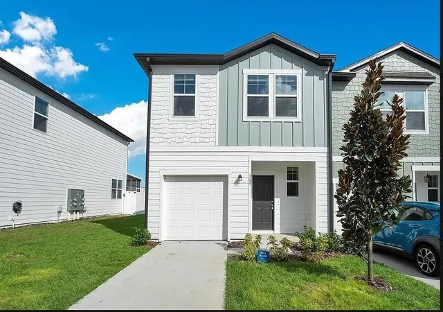 Photo 1 of Townhouse for sale at 509 Madison Dr, Davenport, FL 33837 | MLS# O6419836 | Listing updated on 2026-09-14