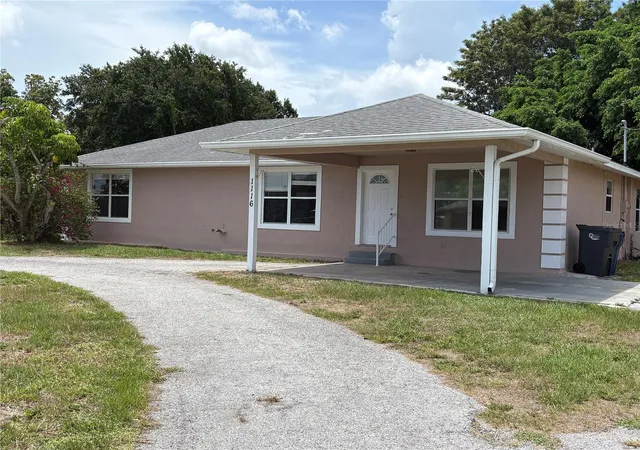 2nd image of 1116 W 40th Ave, Bradenton, FL 34205 | MLS# TB8523112