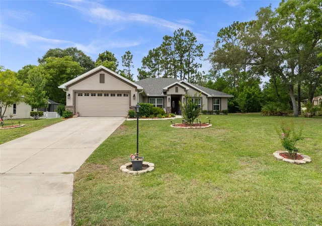 2nd image of 2 Balsam Dr, Homosassa, FL 34446 | MLS# TB8523129