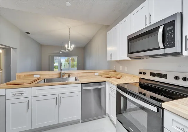 4th image of 1032 Radison Ave #2, Sun City Center, FL 33573 | MLS# TB8523138