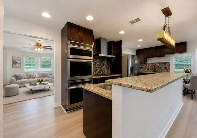 5th image of 1926 Meadowridge Dr, Valrico, FL 33596 | MLS# TB8523139