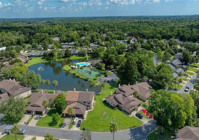 2nd image of 105 Deer Lake Cir, Ormond Beach, FL 32174 | MLS# V4949850