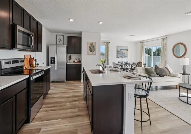 Photo 3 of Sale Pending at 9091 Sw 47th Court, Ocala, FL 34476 | MLS# OM727358 | Listing updated on 2026-08-03