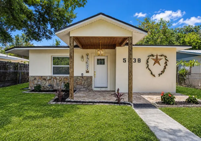 Photo 3 of Single family home for sale at 5538 6th Avenue N, Saint Petersburg, FL 33710 | MLS# TB8523144 | Listing updated on 2026-10-15