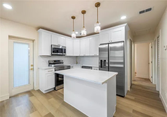 Photo 4 of Single family home for sale at 5538 6th Avenue N, Saint Petersburg, FL 33710 | MLS# TB8523144 | Listing updated on 2026-10-15