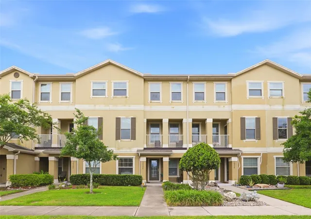 Photo 1 of Townhouse for sale at 10558 Green Ivy Ln, Orlando, FL 32832 | MLS# O6419885 | Listing updated on 2026-08-19