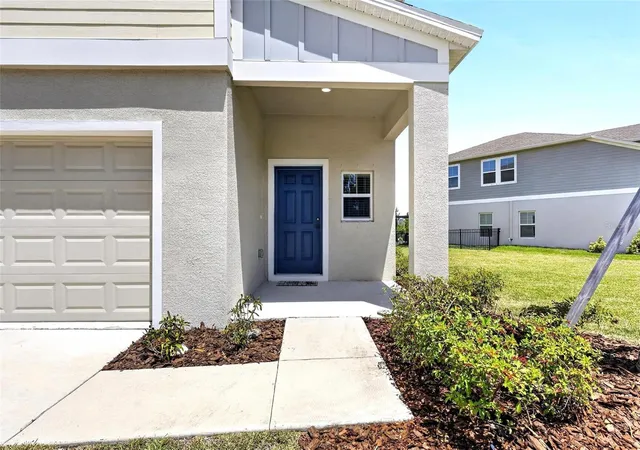 Photo 3 of Single family home for sale at 5495 Summer Sunset Dr, Apollo Beach, FL 33572 | MLS# TB8523150 | Listing updated on 2026-10-01