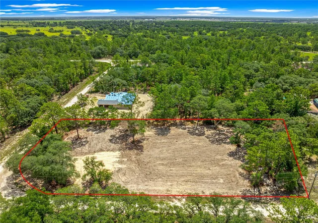 Photo 4 of Single family home for sale at 8141 SW 122 Avenue, Dunnellon, FL 34432 | MLS# O6419892 | Listing updated on 2026-09-04