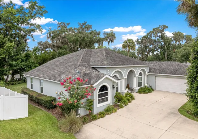 1st image of 2616 Sw 18th Ave Ne, Ocala, FL 34471 | MLS# OM727362
