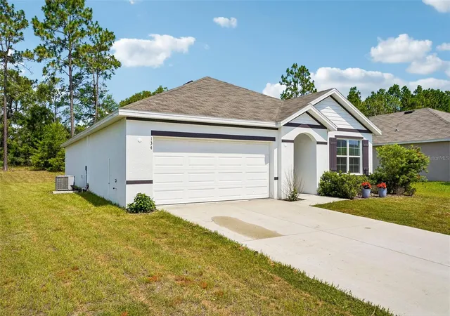 Photo 2 of Sale Pending at 134 Hickory Crse Trl, Ocala, FL 34472 | MLS# G5114281 | Listing updated on 2026-08-19