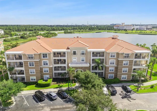 Listing Photo 1 - Condo for sale in building located at 4816 Cayview Ave, Orlando, FL 32819 - Unit #40111