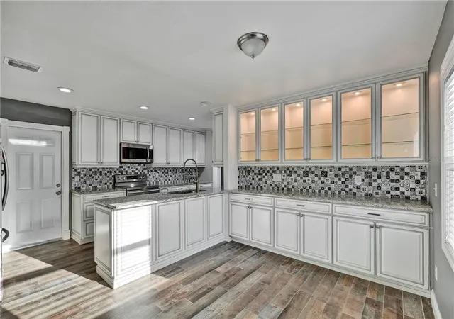 Photo 2 of Single family home for sale at 1879 Kamler Ave, Orlando, FL 32817 | MLS# O6419901 | Listing updated on 2026-09-03