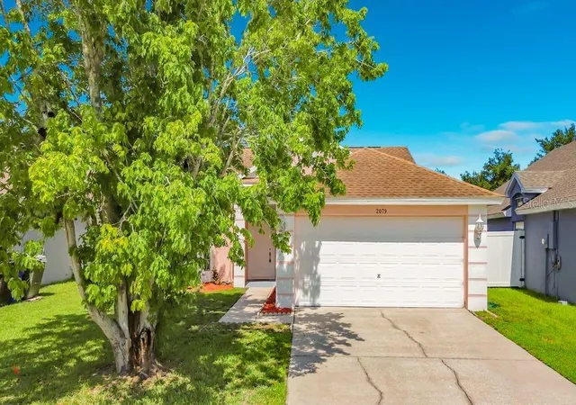 Photo 2 of Single family home for sale at 2079 Shannon Lakes Blvd, Kissimmee, FL 34743 | MLS# O6419905 | Listing updated on 2026-09-08