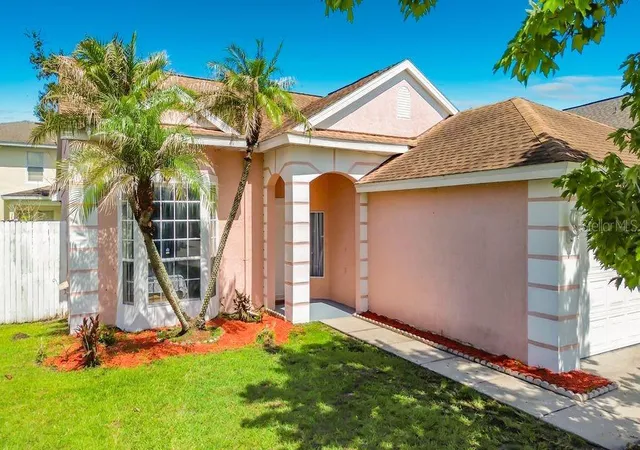 Photo 3 of Single family home for sale at 2079 Shannon Lakes Blvd, Kissimmee, FL 34743 | MLS# O6419905 | Listing updated on 2026-09-08